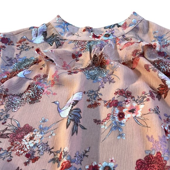 Gimmicks by BKE Buckle Ruffle Open Tie Back Boho Floral Top - Large - Picture 2 of 16